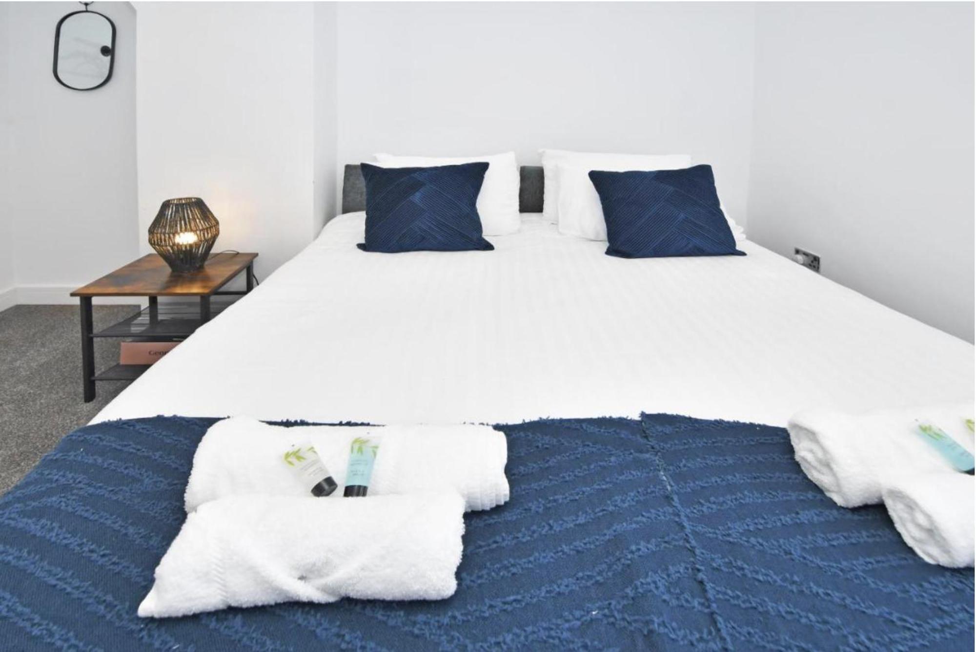 Townhouse @ 20 Penkhull New Road Stoke Villa Dış mekan fotoğraf
